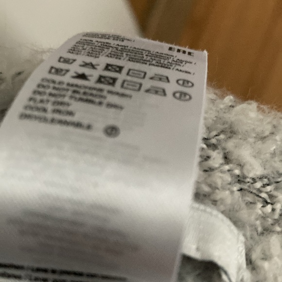 Extra Long Scarf - Picture 5 of 5